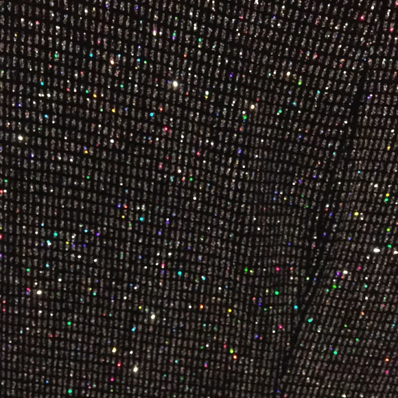 MOCK NECK SPARKLE TANK - Picture 6 of 11